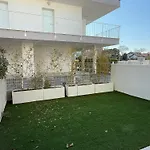GREEN APARTMENT-Solo per famiglie-WALTERIGATO APARTMENTS
