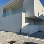 GREEN APARTMENT-Solo per famiglie-WALTERIGATO APARTMENTS